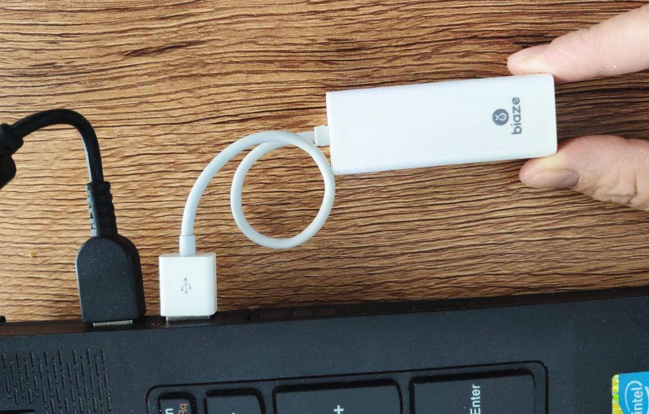 毕亚兹双口切换器评测,轻薄本usb转换器