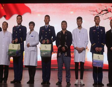 春播集团走近森林消防局机动支队一大队为指战员治疗脚疾