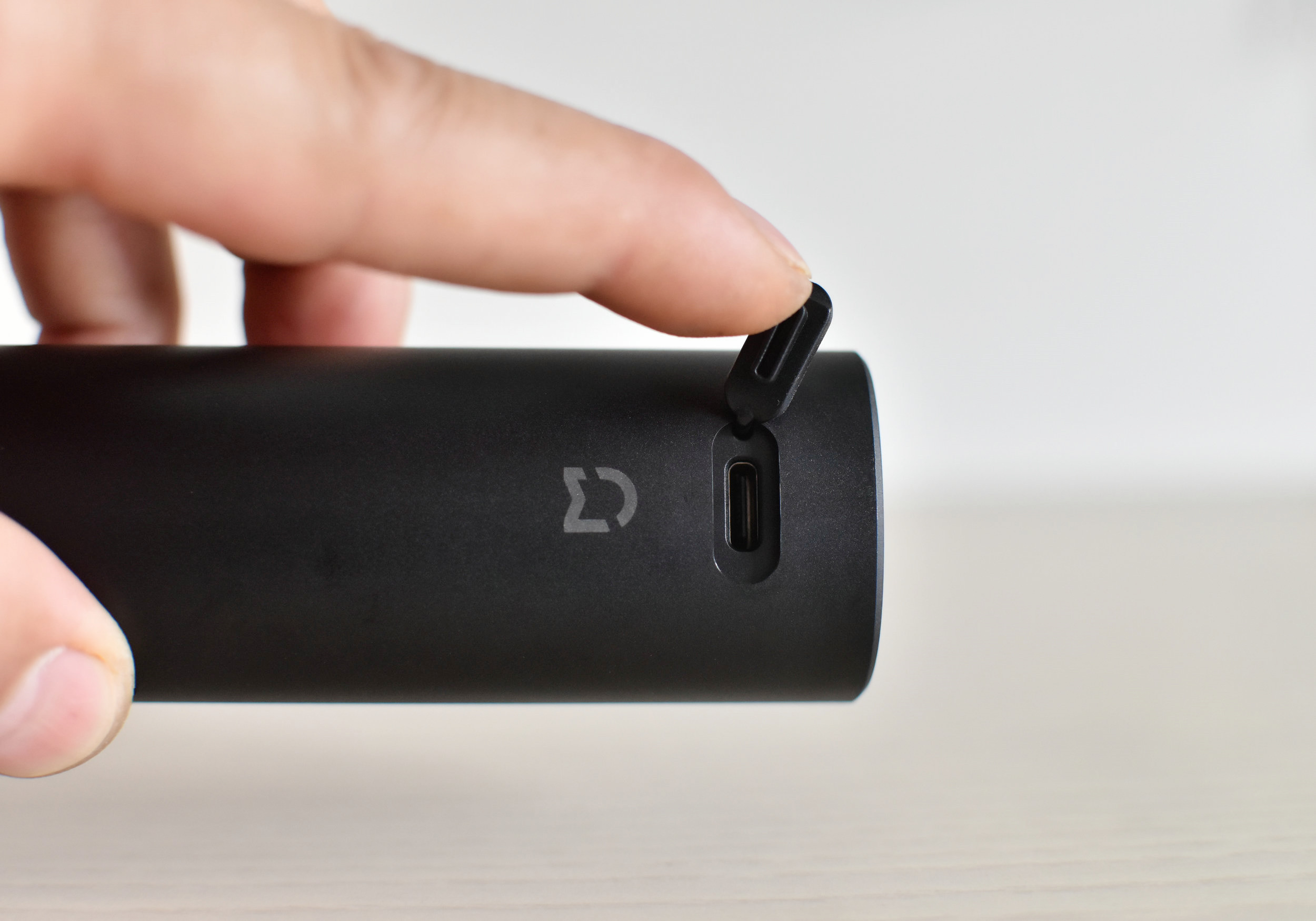 99元秒变玉面小鲜肉,小米米家电动剃须刀S300快准稳的剃须体验