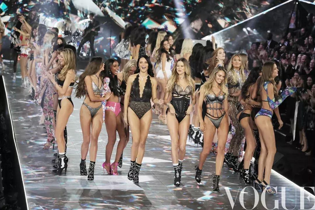 又是一年维密大秀,维密身材最美