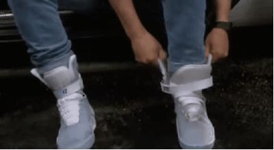 权志龙小雏菊反系鞋带绑法教学,权志龙反着系鞋带