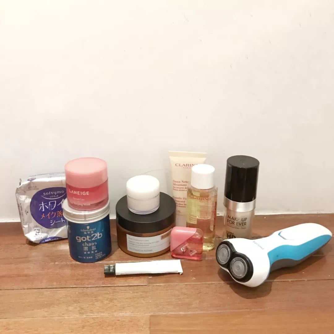 编辑部化妆包大公开，新年出行这样带就够了！