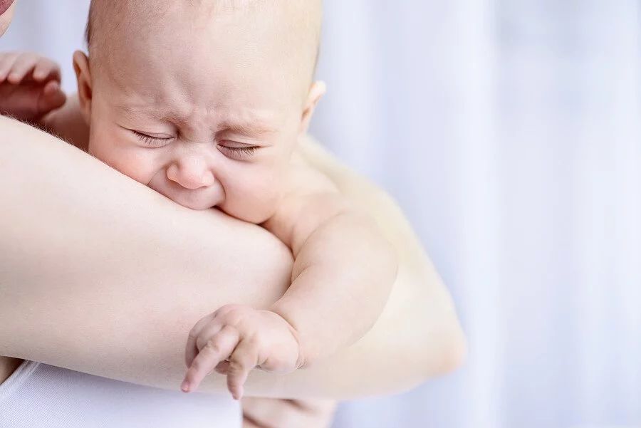 肠套叠最明显的症状有几点，多发于这些婴幼儿，黄金治疗期12小时