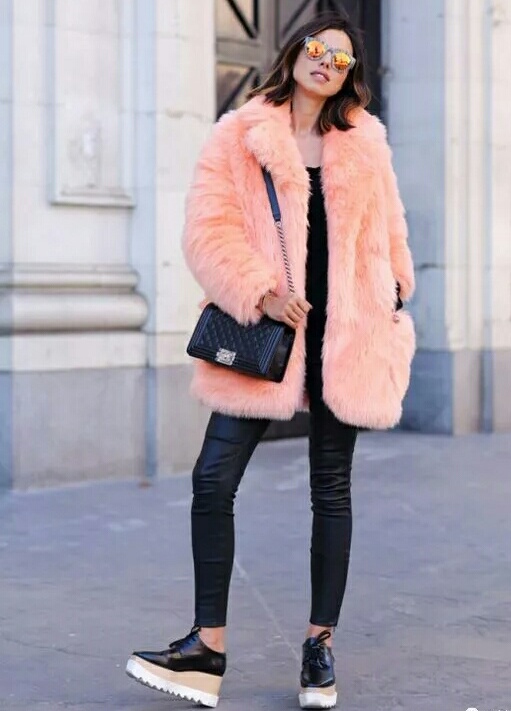 黑白灰穿搭适合什么肤色,黑白灰穿搭适合肤色