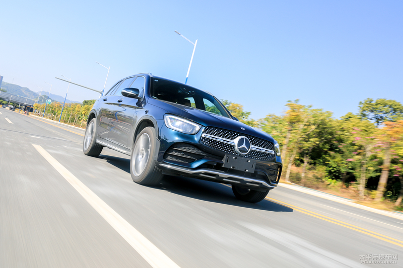 glc300l2021款和2020款的区别,2016款奔驰glc300豪华测试