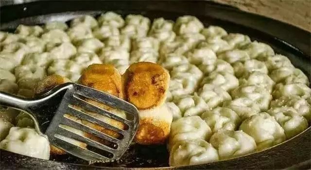 武汉鹿角巷网红店,武汉真正值得去的美食店