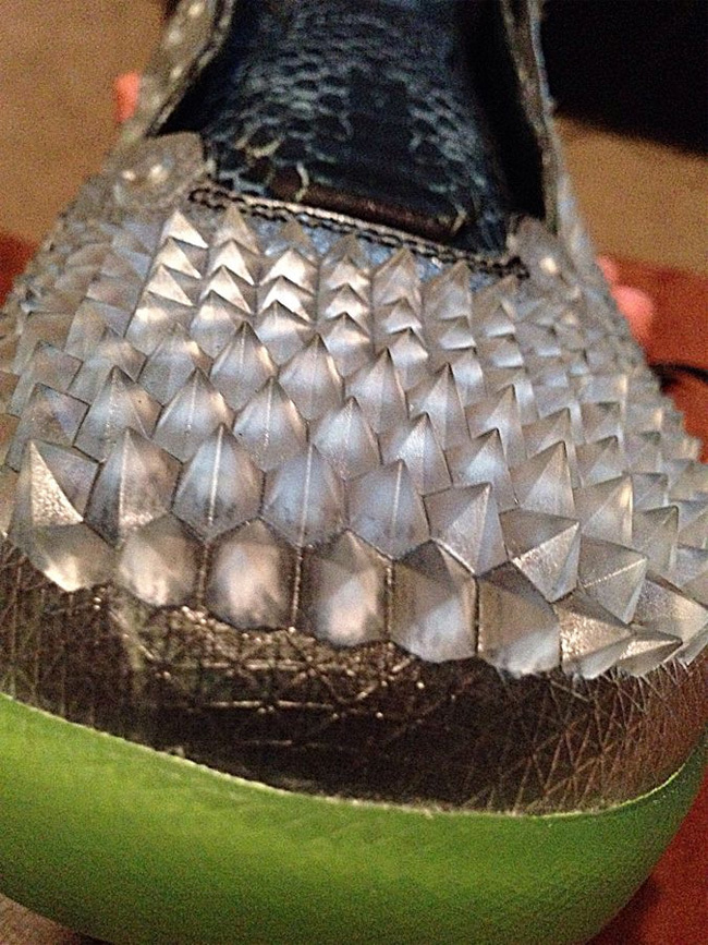 nba球员圣诞节穿什么鞋,nba球星平时穿什么鞋