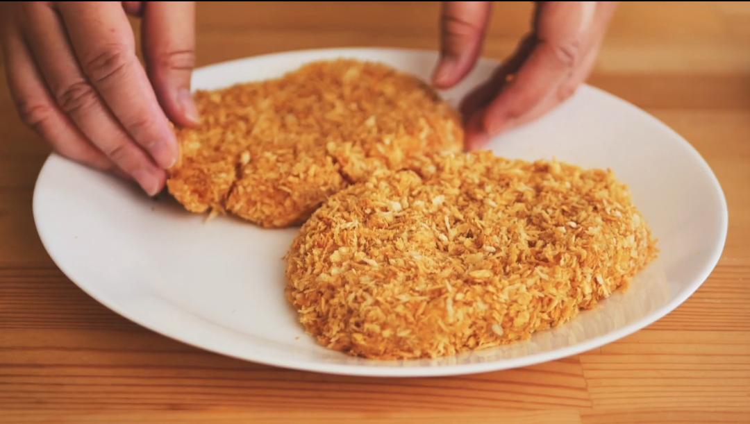 日式炸猪排的家常做法,两款超满足的炸猪排三明治