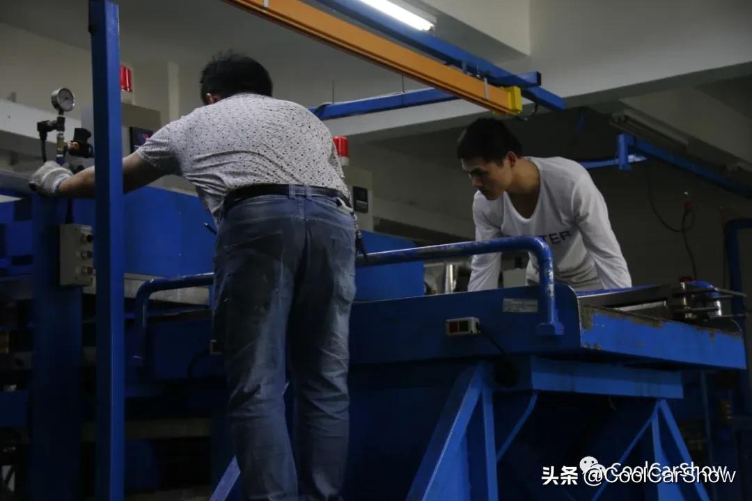 碳纤维尾翼和普通尾翼,碳纤维尾翼问题