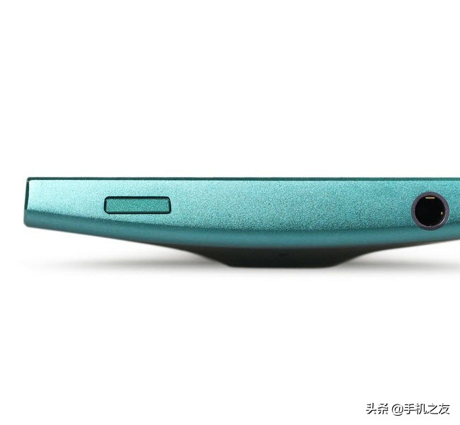 IUNIU2、长虹X9配置、报价对比