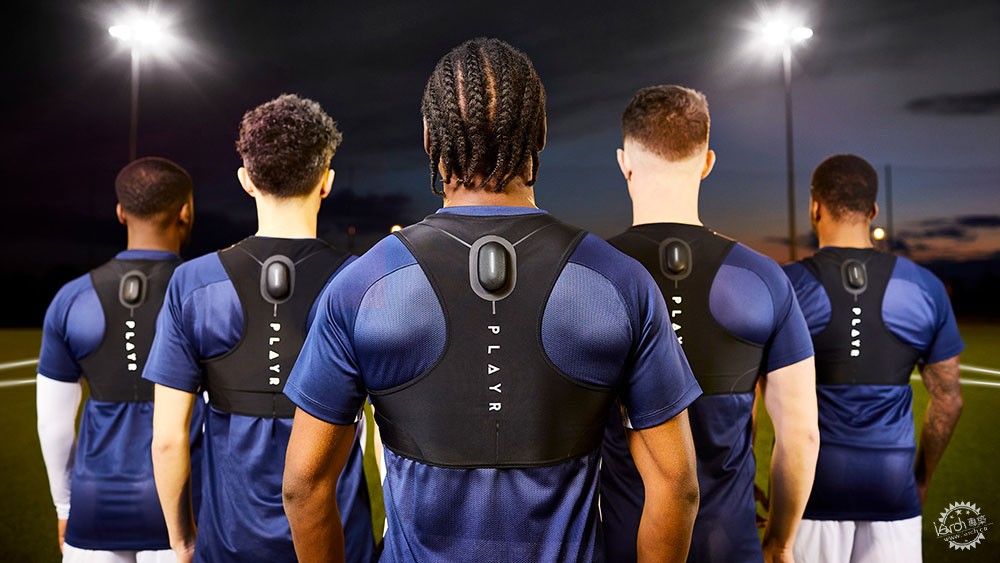 戴上这款设备，你就可以与“C罗”一决高下了