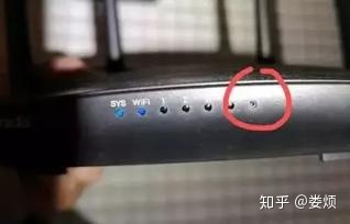 又是优衣库!拿什么保护你,曝光在*拍偷**镜头下的女孩儿们?