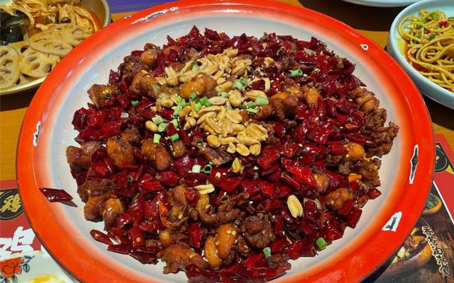 李维嘉开的饭店,李维嘉海口开店