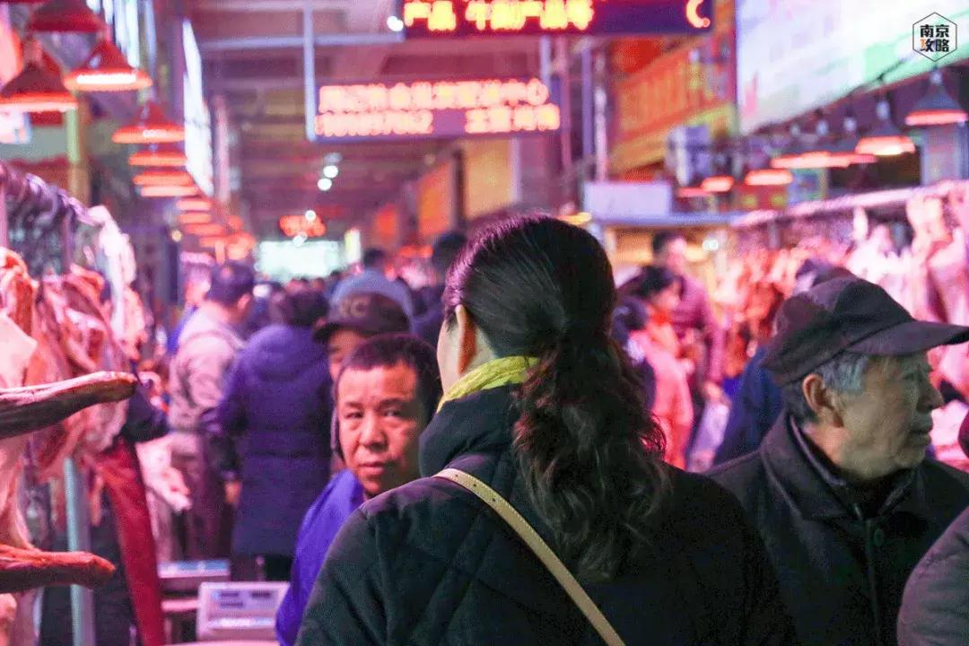 众彩物流公司年货,众彩物流年货大集