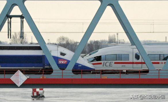 工业早八点｜京东与施耐德战略合作；西门子与阿尔斯通遭警告