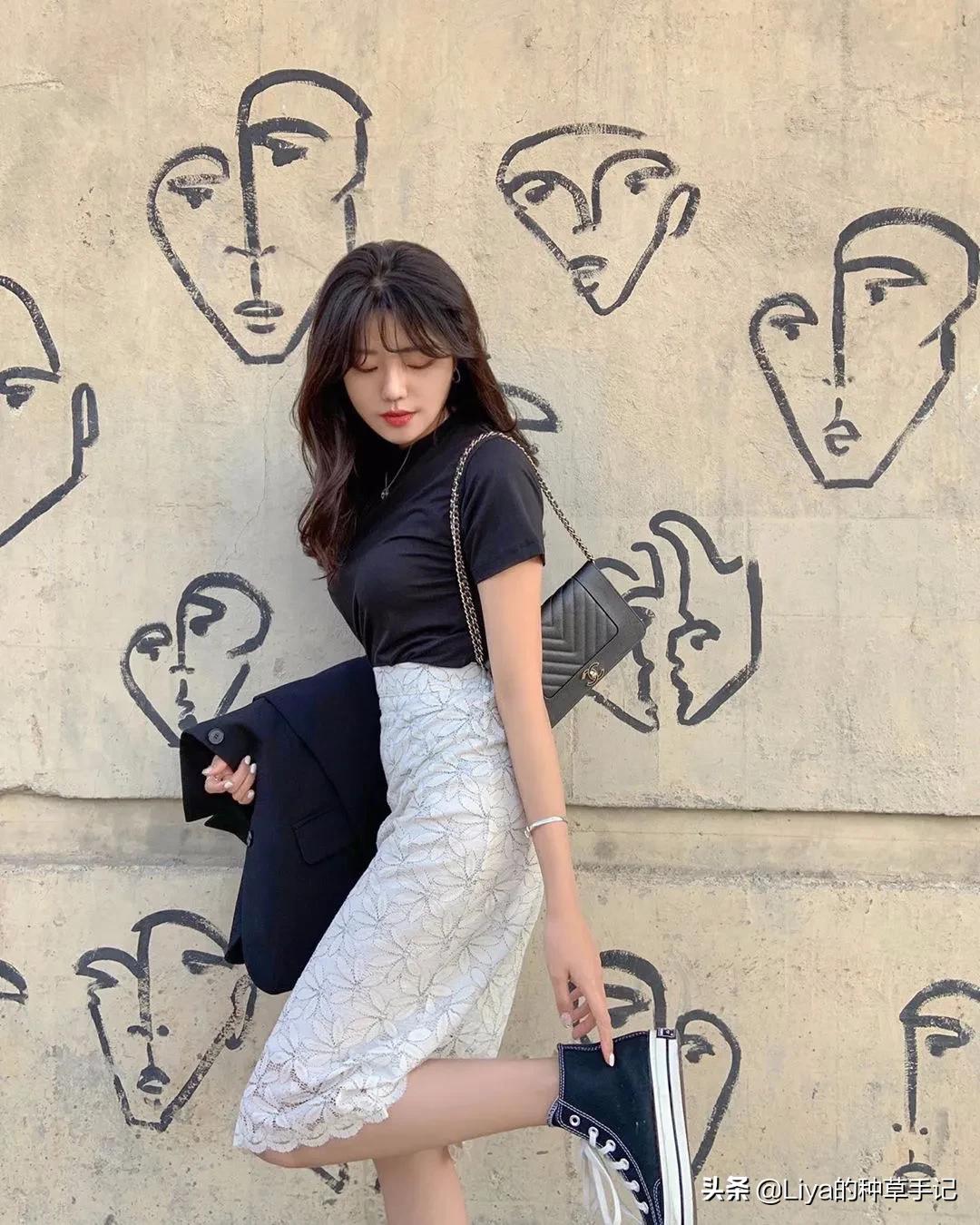 衬衣九分裤今春王炸cp巨洋气,卫衣小白鞋今秋王炸组合超洋气