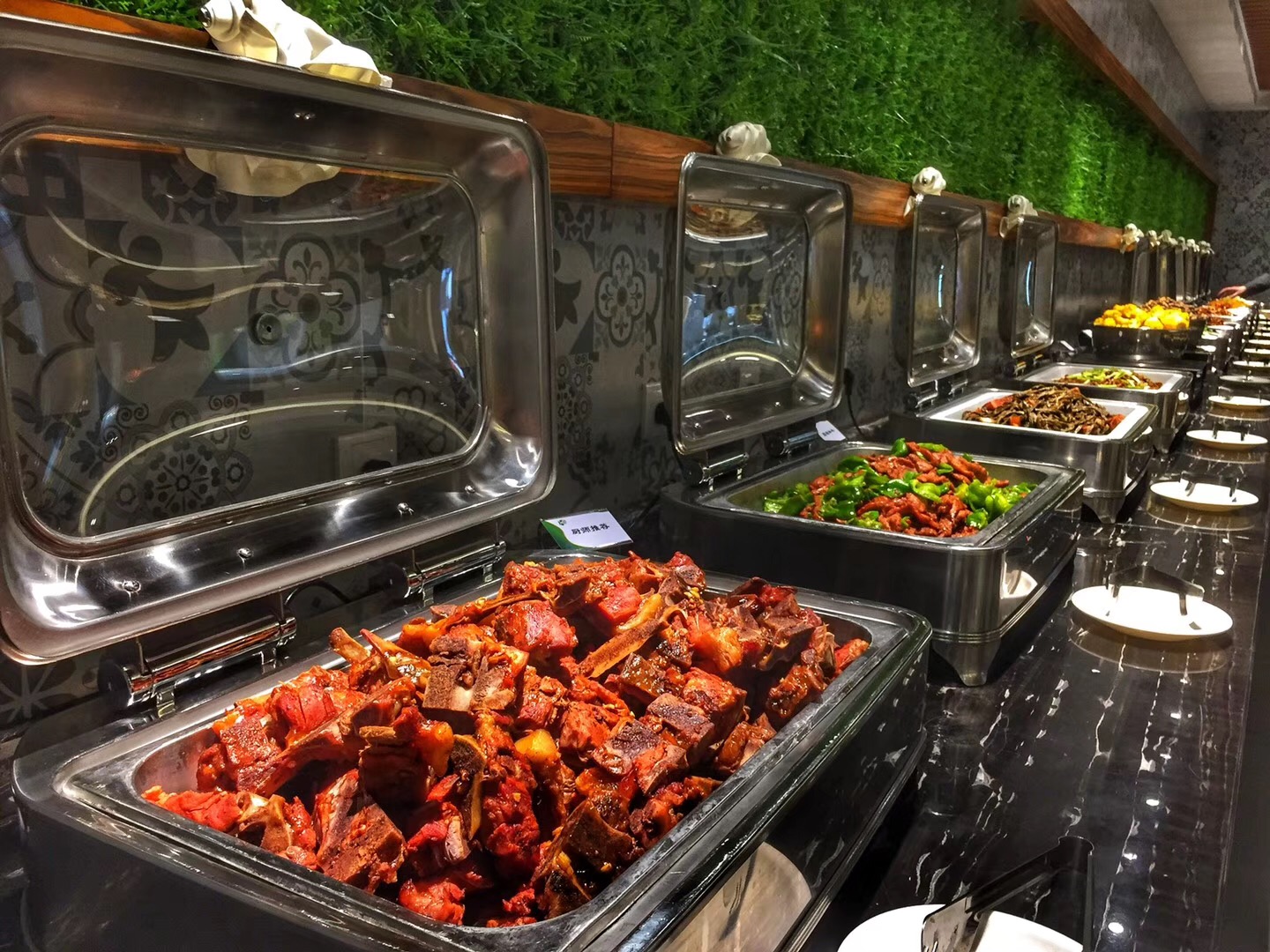 欢乐湾温泉水世界,沉浸式泡温泉水酷汤泉