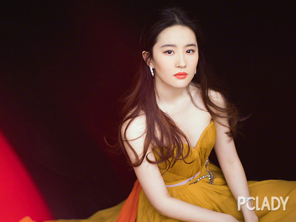 潘通流行色是怎么诞生的 (潘通流行色对时尚的影响)