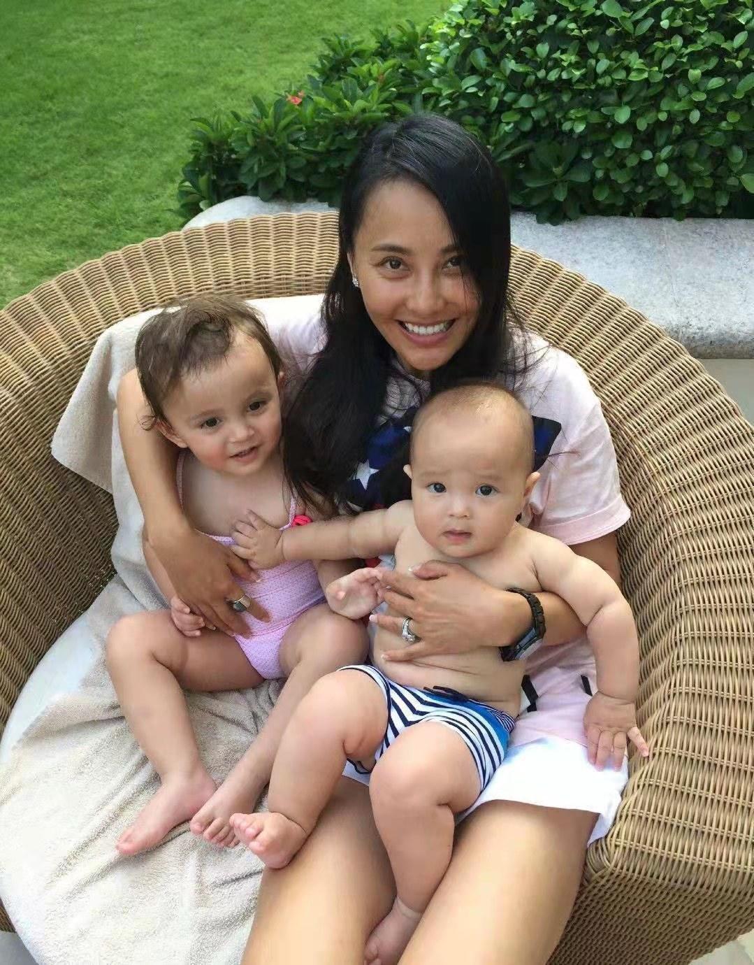 霹雳虎吴奇隆招牌动作独特的跳跃,霹雳虎吴奇隆很有钱吗