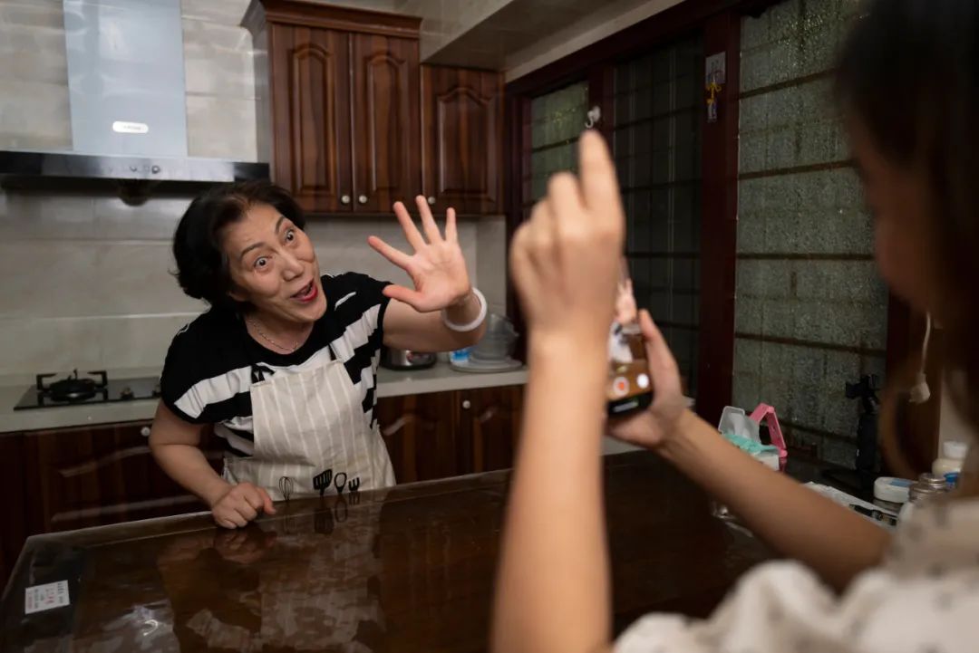 乔任梁父母的失独生活,乔任梁父母失独后独自生活