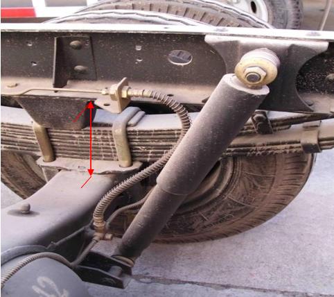 你的厢货车有歪斜的情况吗？如果有请看此文章