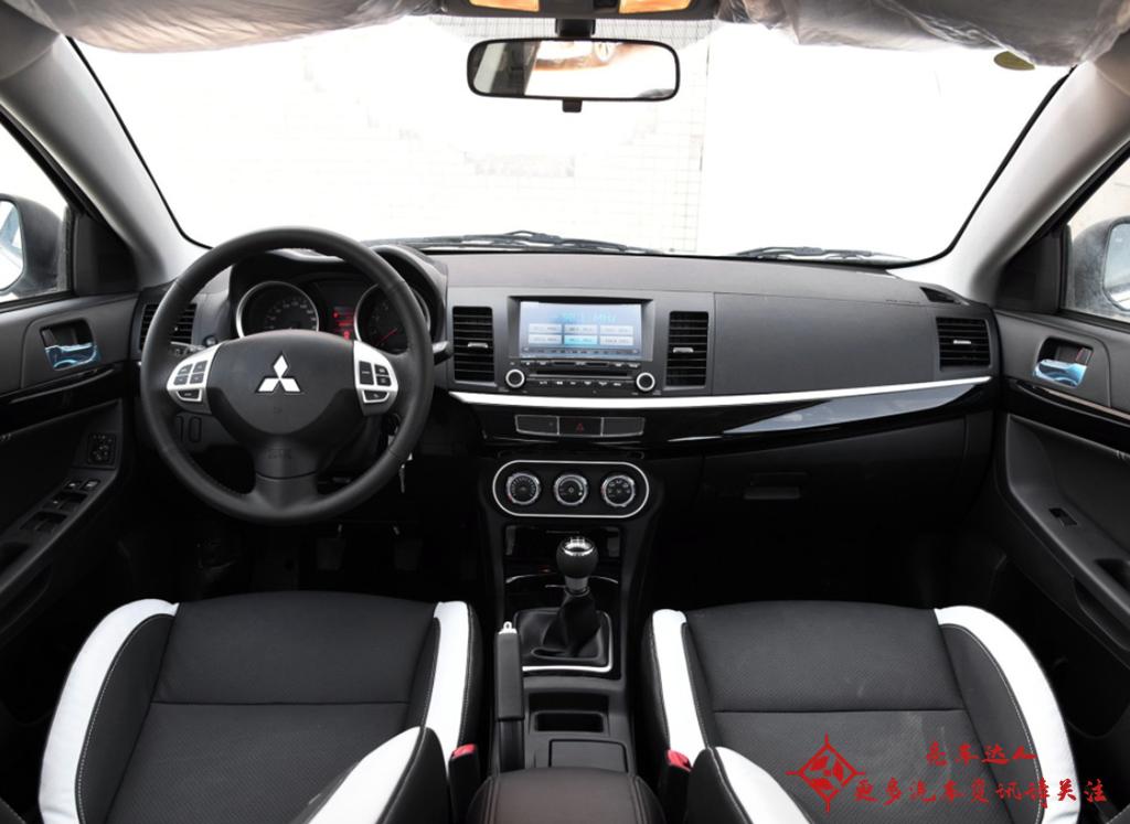 三菱翼神黑白经典款,几千块就能买到的老款三菱翼神