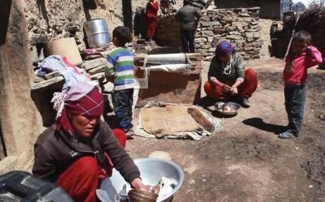 尼泊尔真的是一妻多夫制度吗,尼泊尔一妻多夫弊端