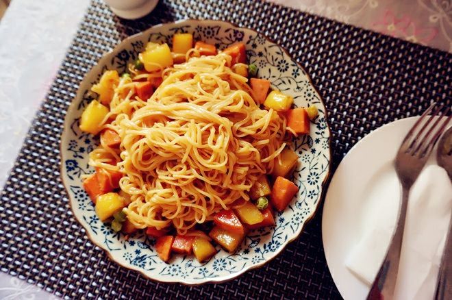 土豆干粮的家常做法,东北土豆白面干粮的做法