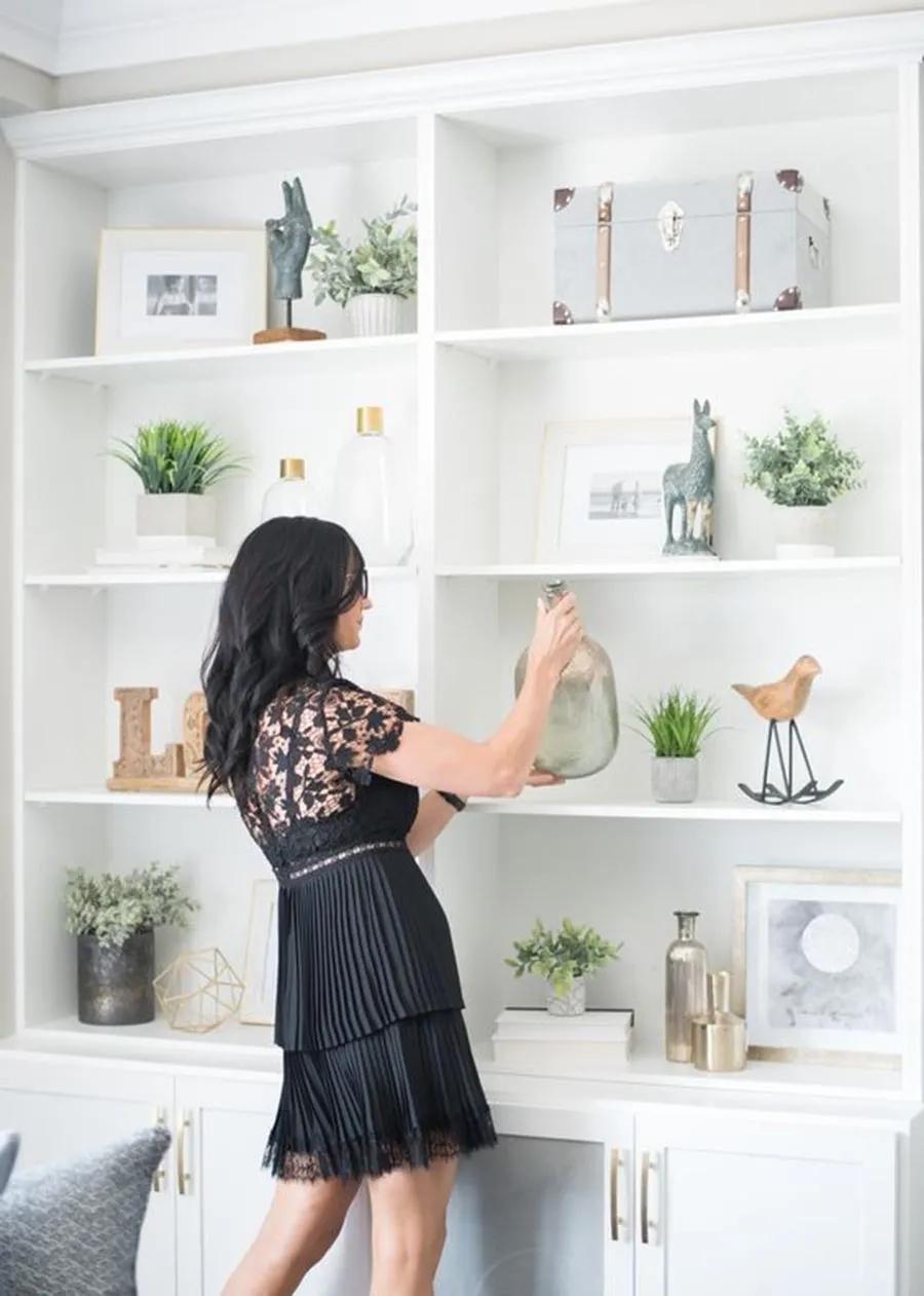 书架花瓶怎么摆,书柜摆放物件效果图