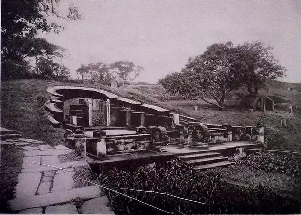 100年前中国风景建筑老照片,两亿多年前的景观