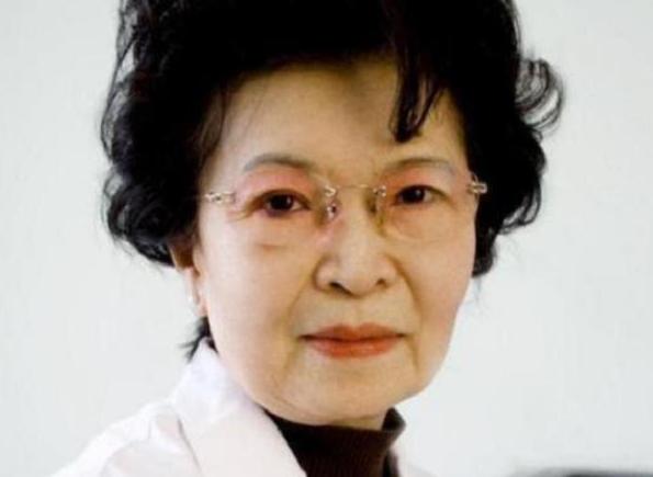 药店不起眼便宜软膏,便宜好用的祛眼袋药膏