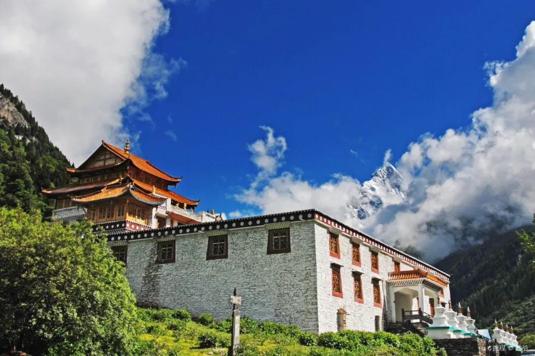 3月川西惊艳了所有人,千树万树梨花开川西