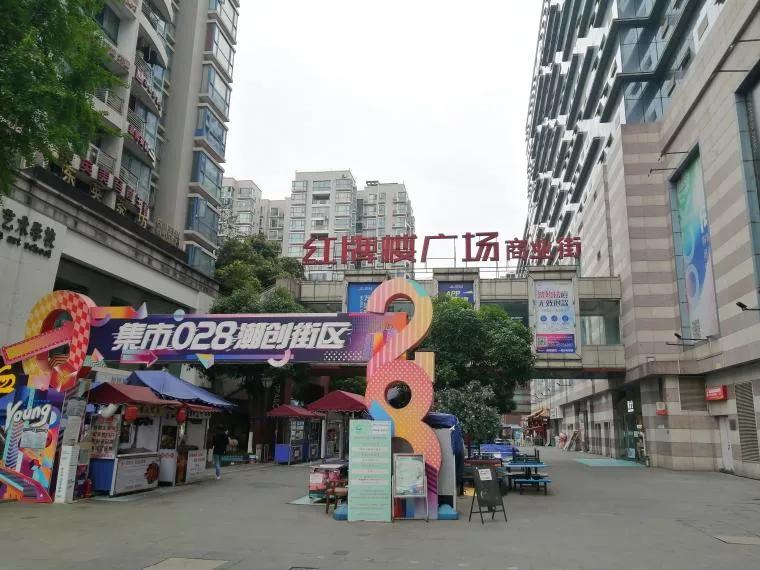 等了十年的搬迁,成都红牌楼西部汽车城好久搬迁