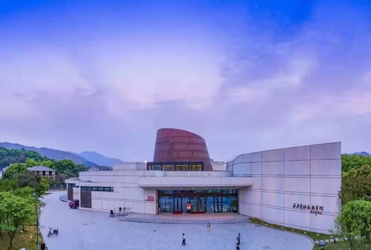 不止是高楼璀璨，这座历史文化名城里英杰荟萃，你知道哪些？多处名人故里等你拜访~