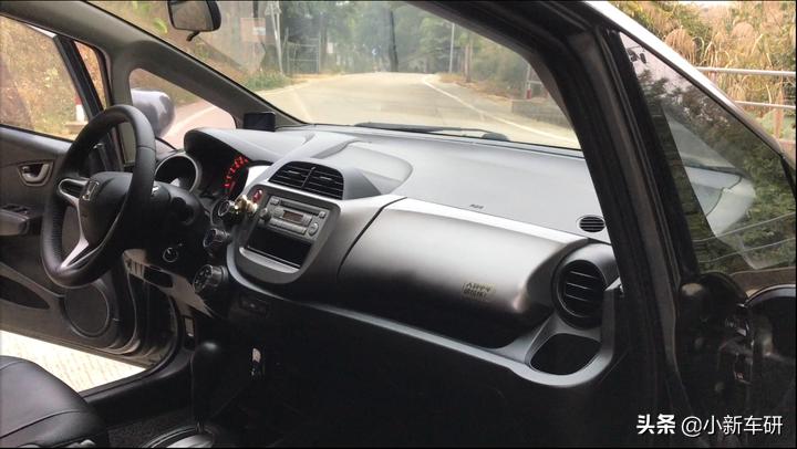 不到一百马力的车,二代飞度ge6和ge8区别在哪