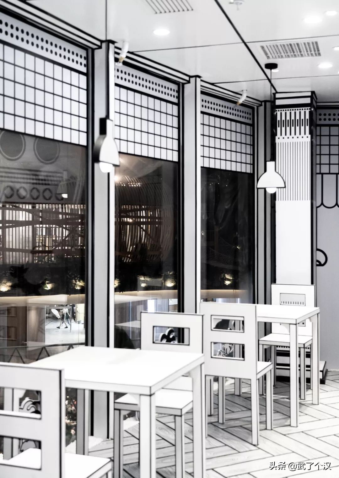 听说我的同事一天吃遍全世界，他是怎么办到的？