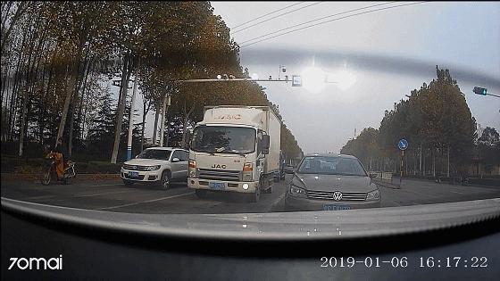 70迈流媒体记录仪10寸,70迈流媒体记录仪测评