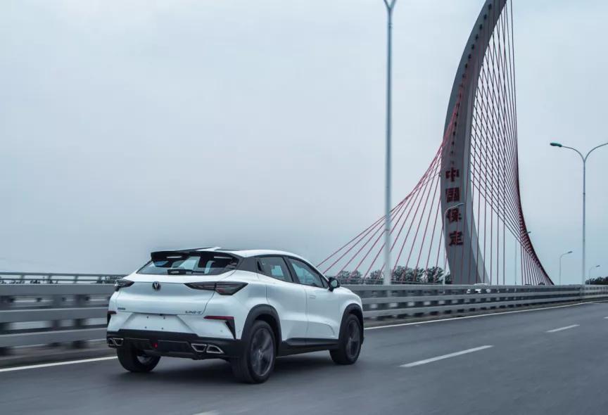 长安uni-t有多少匹马力,长安uni-t是三缸车么