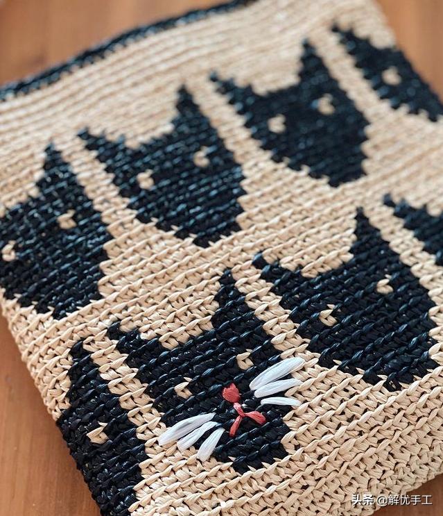 简单漂亮的小包包钩针教程,韩国钩针钩桌布花样教程