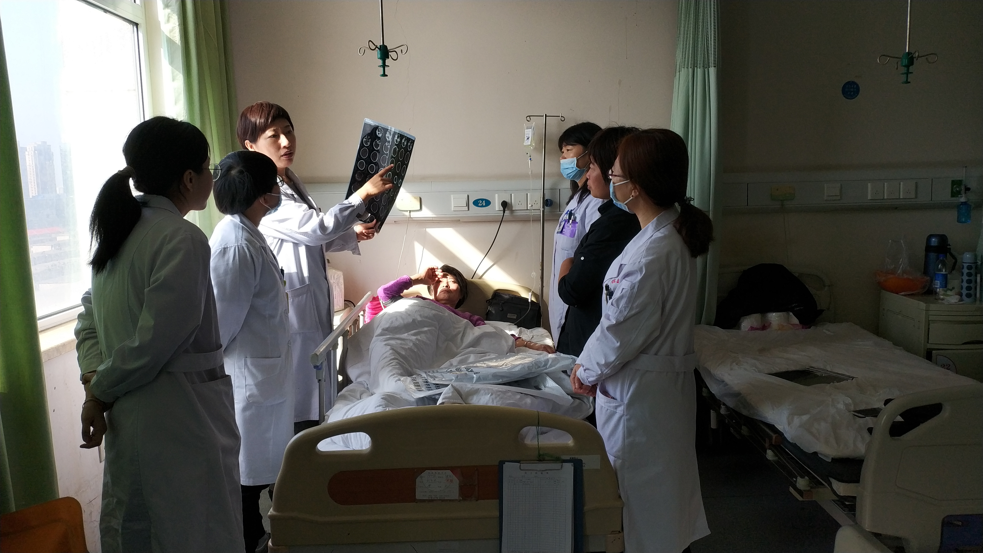 脑卒中发生后最佳急救时间是多久,脑卒中溶栓康复出院