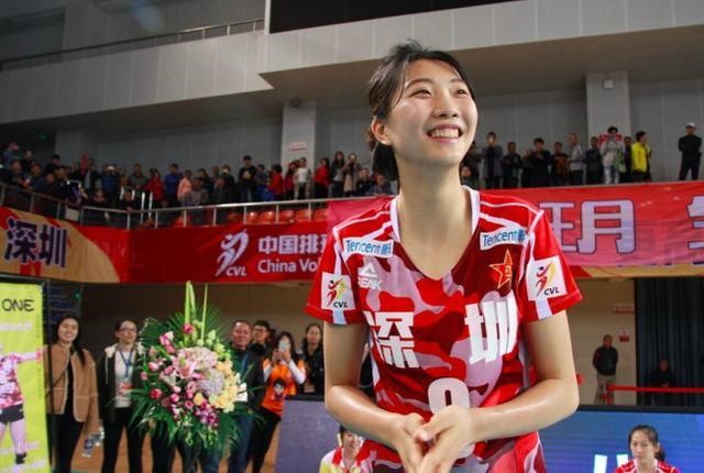 袁心玥13岁入伍,13岁入伍袁心玥年薪多少钱