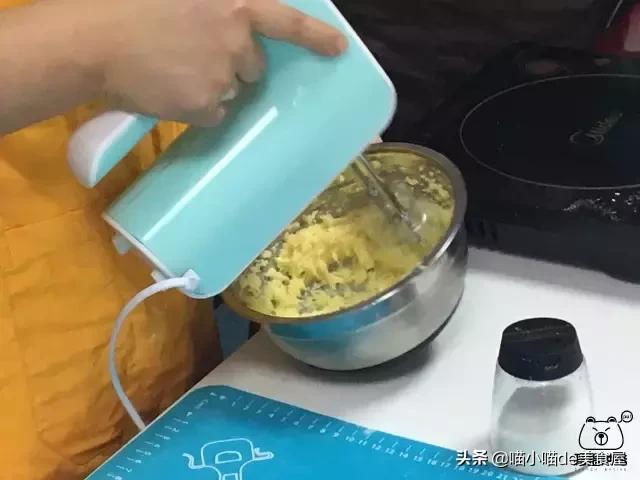 流心奶黄月饼小月饼,香港生产美心月饼流心奶黄月饼