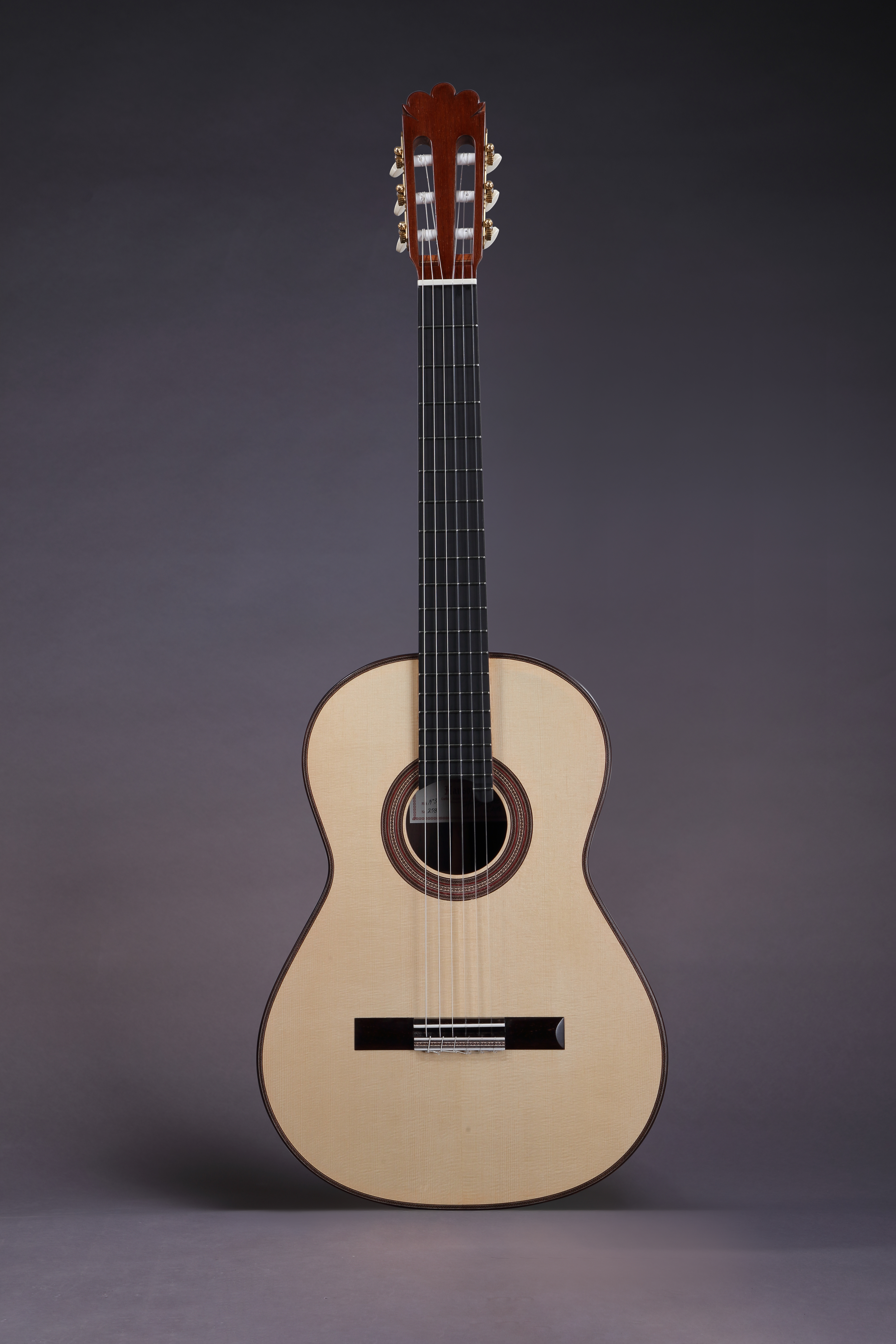 学习古典吉他要经历几个阶段,古典吉他要学什么才能入门