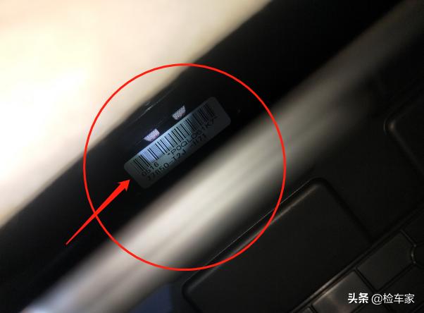 13.8万买台二手雅阁值不值？朋友：为啥不加几万买新车