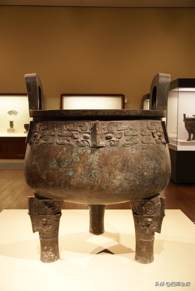 以物见物,以物识人意思