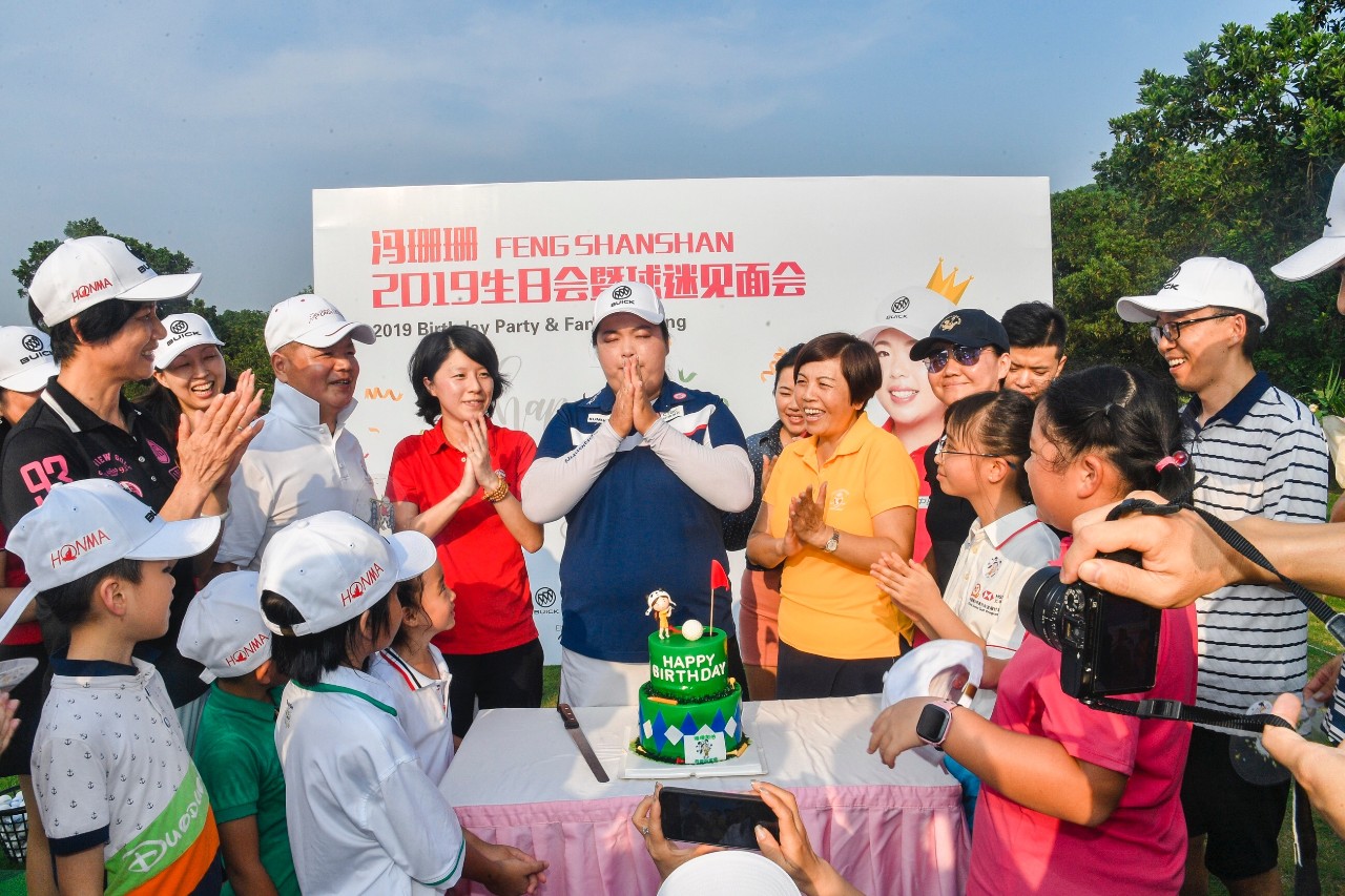 汇丰总冠军赛李昊桐,小魔女嫁人