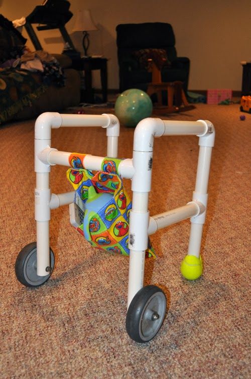 装修师傅留的水管上接什么,用排水管做鞋柜