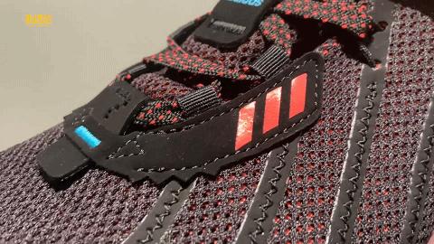 利拉德8.5代nba球场,利拉德上脚利拉德8代