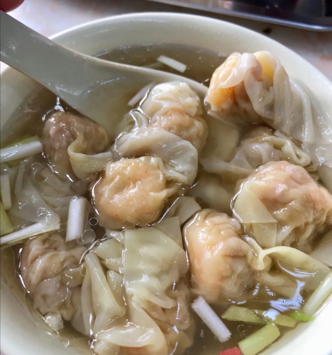 紫龙大街这家百年历史的老面馆,吃到江南西街坊最认可的竹升面!