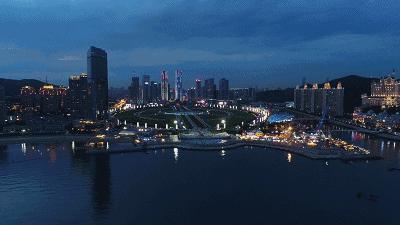 这些特大城市里，这个北方海边城市真的挺“大”